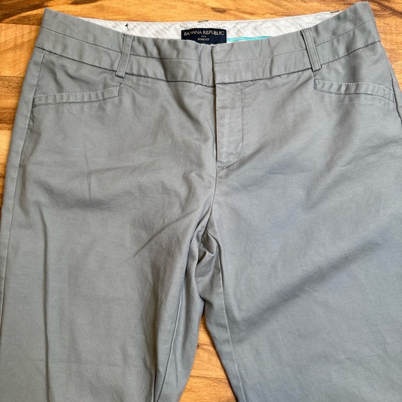 Banana Republic Ryan Fit Green Khaki‎ Flare Size 10R Pants - Picture 4 of 9